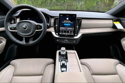 2026 Volvo XC90 B6 Ultra