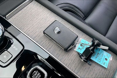 2026 Volvo XC90 B6 Ultra