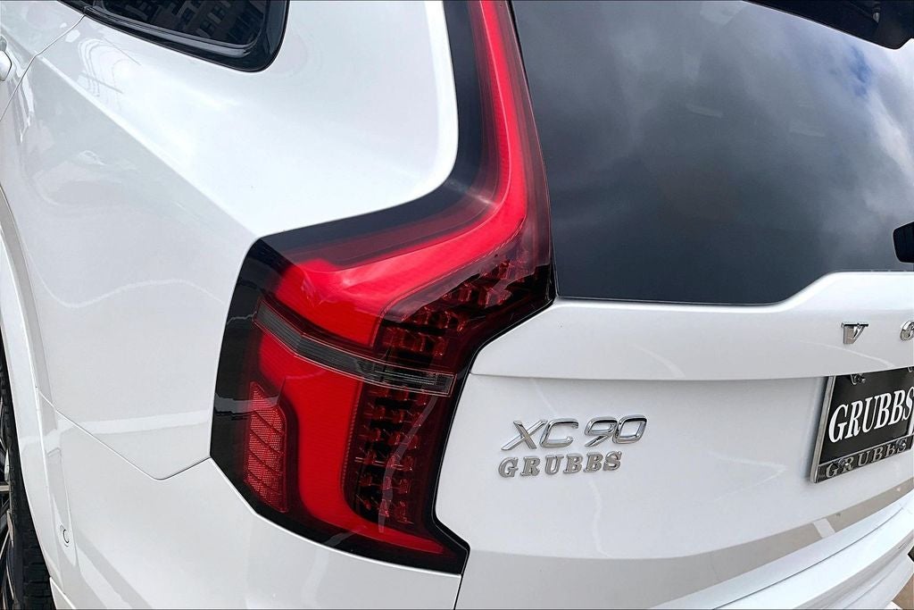 2026 Volvo XC90 B6 Ultra