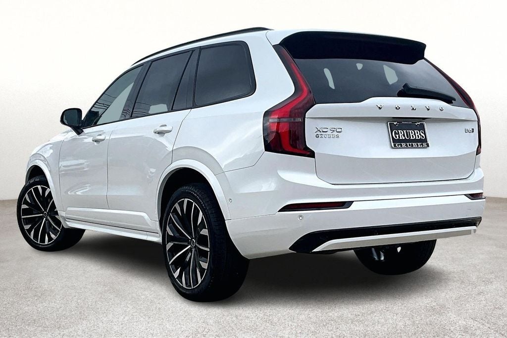 2026 Volvo XC90 B6 Ultra