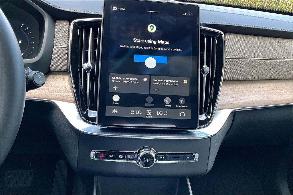 2027 Volvo XC90 B6 Ultra
