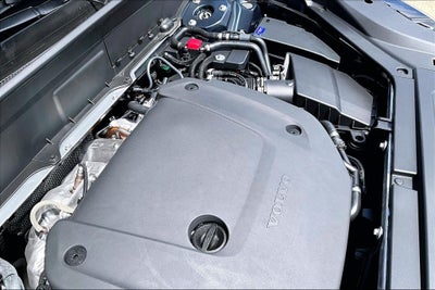 2027 Volvo XC90 B6 Ultra