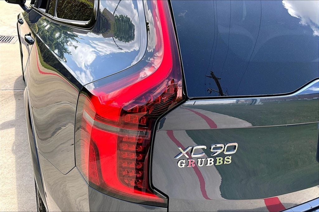2027 Volvo XC90 B6 Ultra