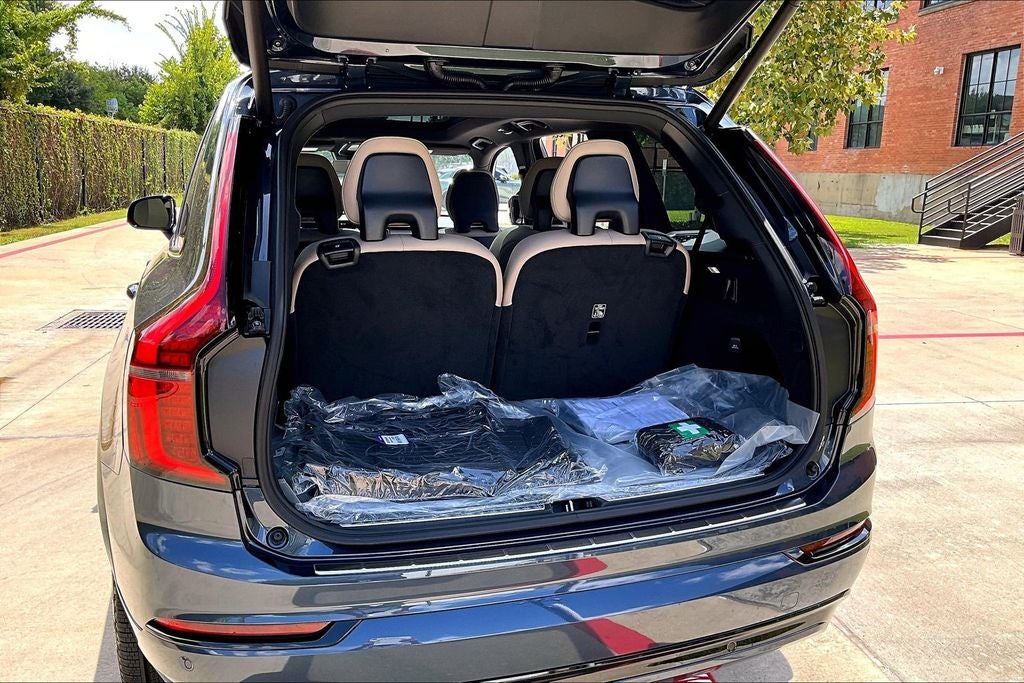 2027 Volvo XC90 B6 Ultra