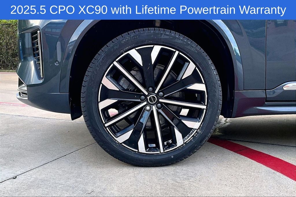 2025 Volvo XC90 B6 Plus 7-Seater 2025.5