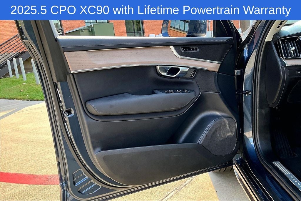 2025 Volvo XC90 B6 Plus 7-Seater 2025.5
