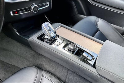 2025 Volvo XC90 B6 Plus 7-Seater 2025.5