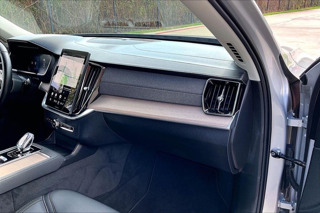 2025 Volvo XC90 B6 Plus 7-Seater 2025.5