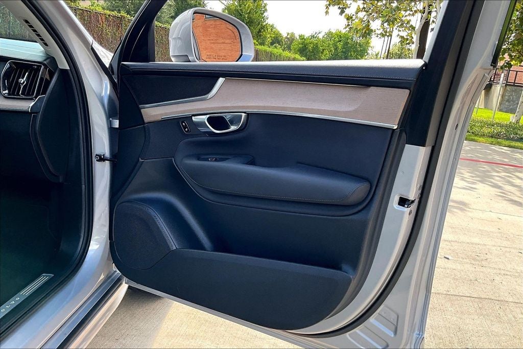 2025 Volvo XC90 B6 Plus 7-Seater 2025.5