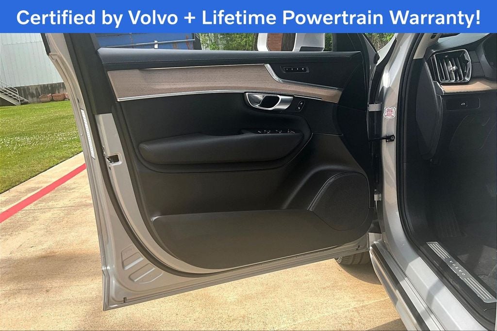 2025 Volvo XC90 B6 Plus 7-Seater 2025.5