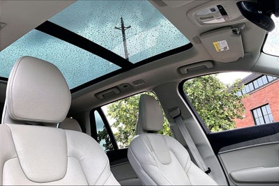2025 Volvo XC90 B6 Plus 7-Seater