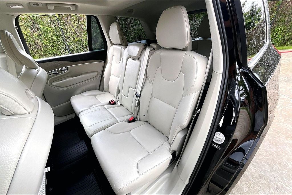 2025 Volvo XC90 B6 Plus 7-Seater