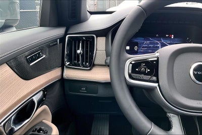 2026 Volvo XC90 B6 Plus 7-Seater