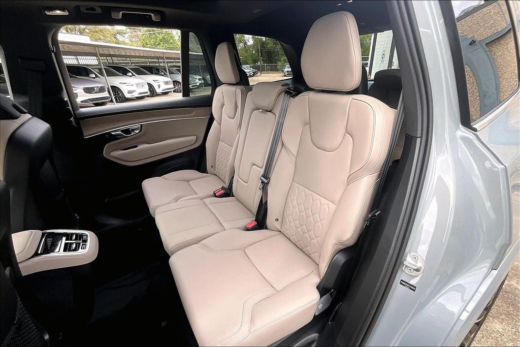 2026 Volvo XC90 B6 Plus 7-Seater
