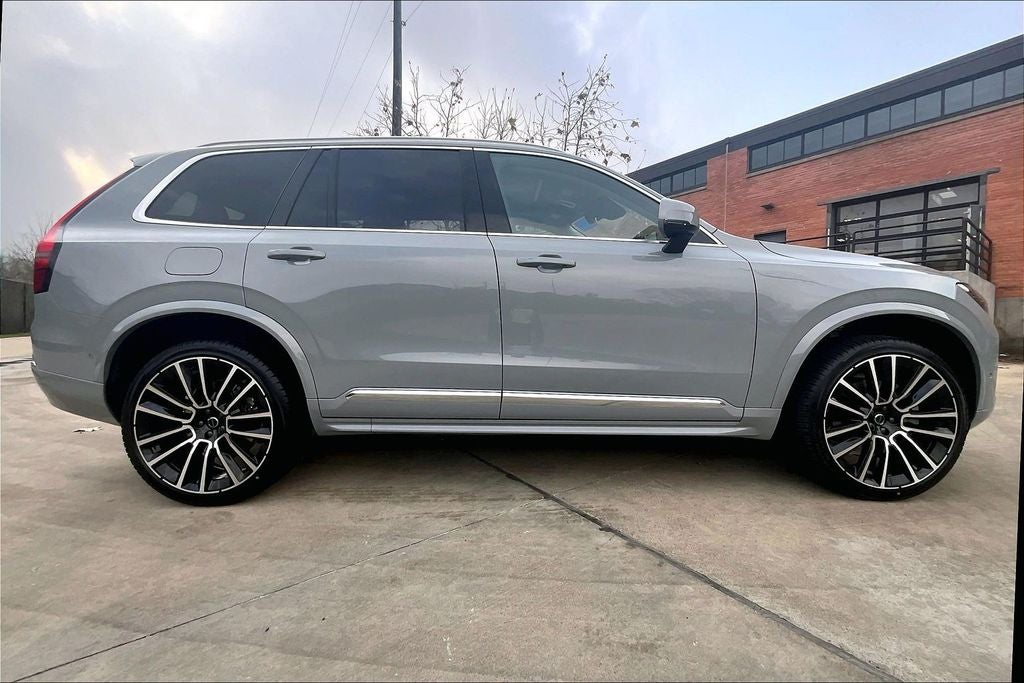 2026 Volvo XC90 B6 Plus 7-Seater