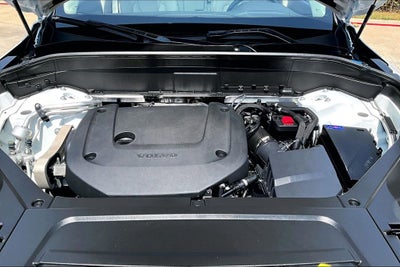 2025 Volvo XC90 B6 Plus 7-Seater