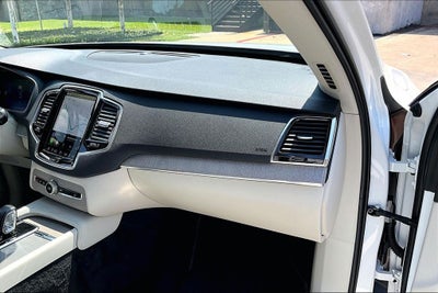 2025 Volvo XC90 B6 Plus 7-Seater