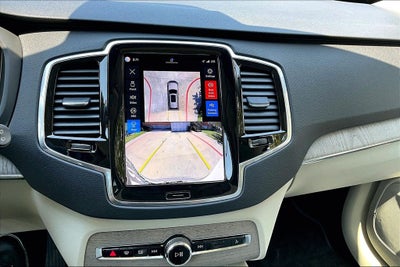 2025 Volvo XC90 B6 Plus 7-Seater