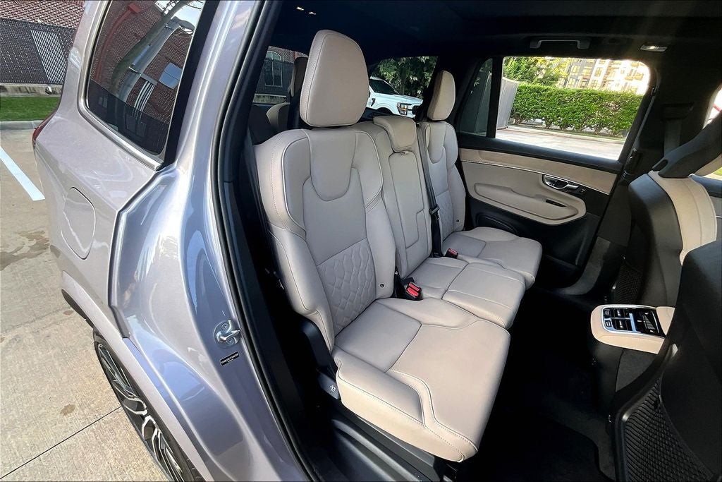 2026 Volvo XC90 B6 Plus 7-Seater