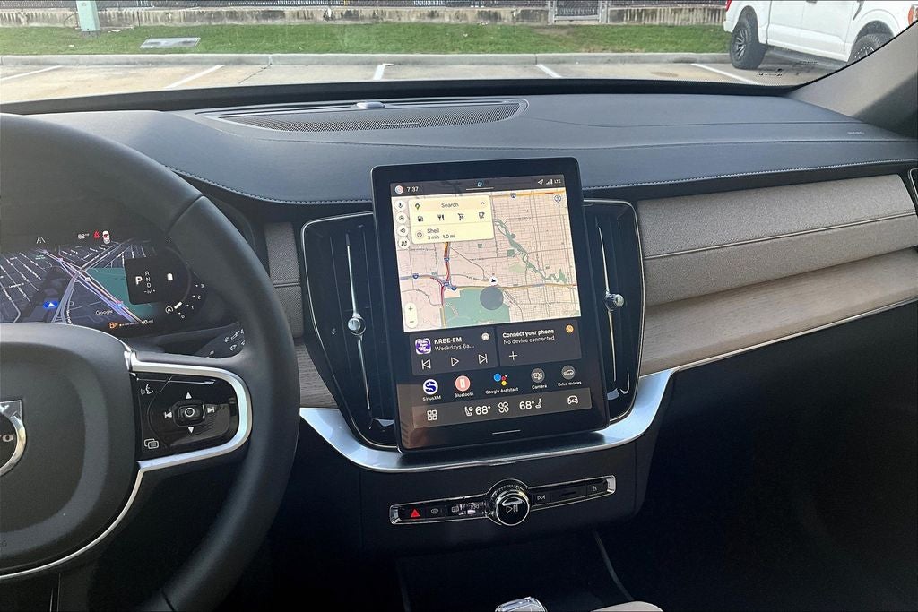 2026 Volvo XC90 B6 Plus 7-Seater