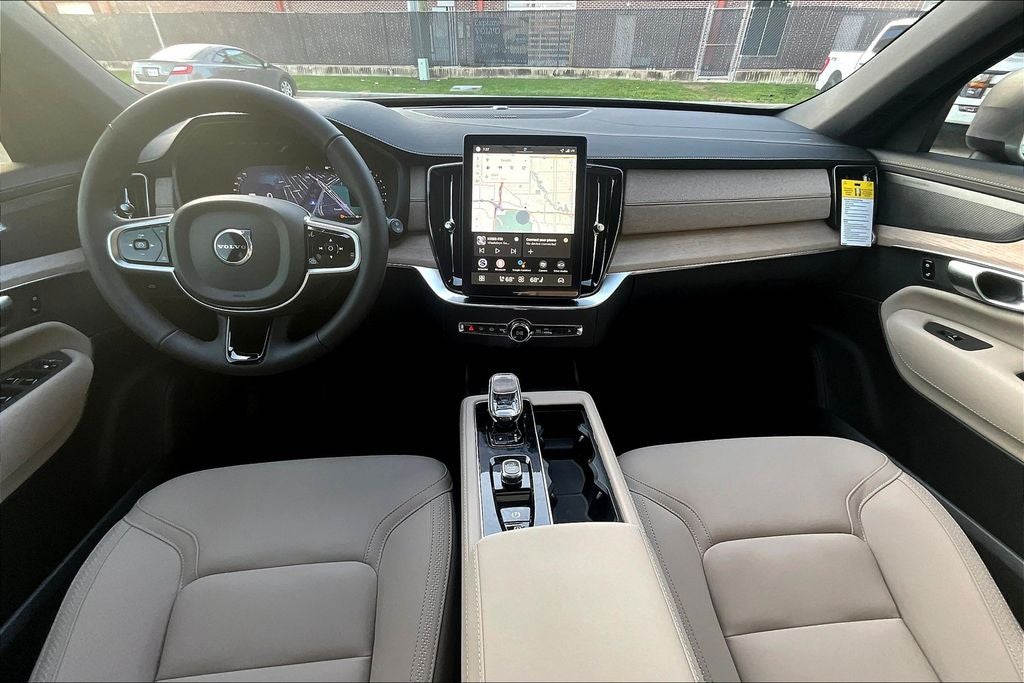 2026 Volvo XC90 B6 Plus 7-Seater