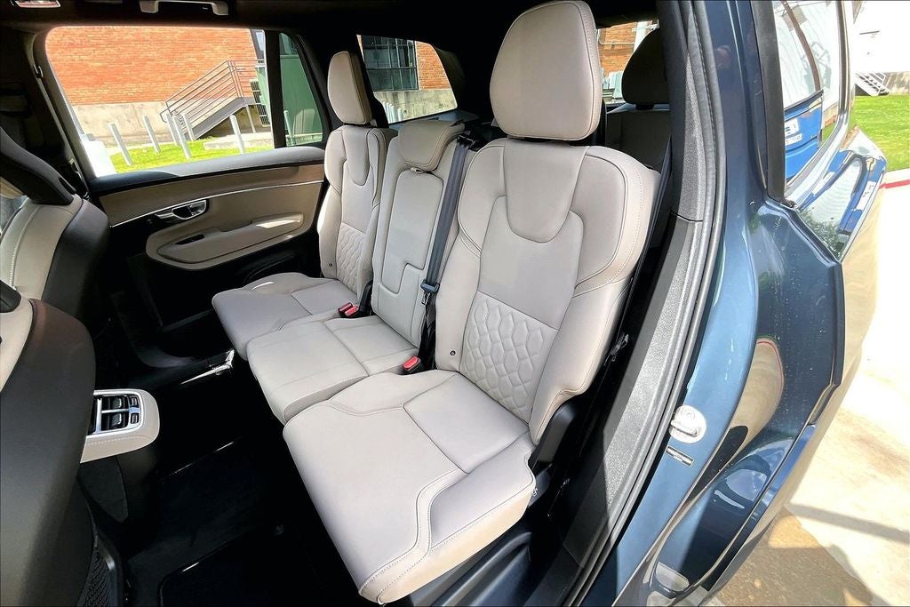 2026 Volvo XC90 B6 Plus 7-Seater