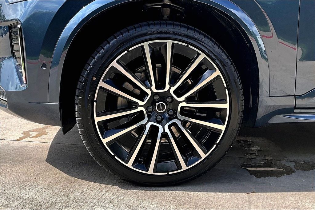 2026 Volvo XC90 B6 Plus 7-Seater