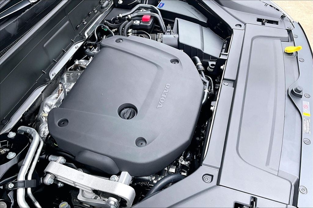 2026 Volvo XC90 B6 Plus 7-Seater