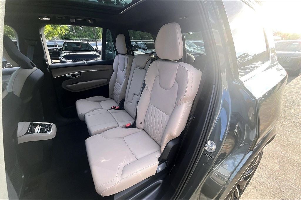 2027 Volvo XC90 B6 Plus 7-Seater