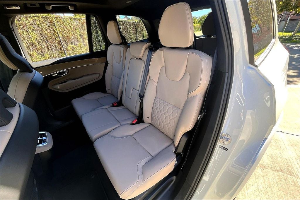 2026 Volvo XC90 B6 Plus 7-Seater