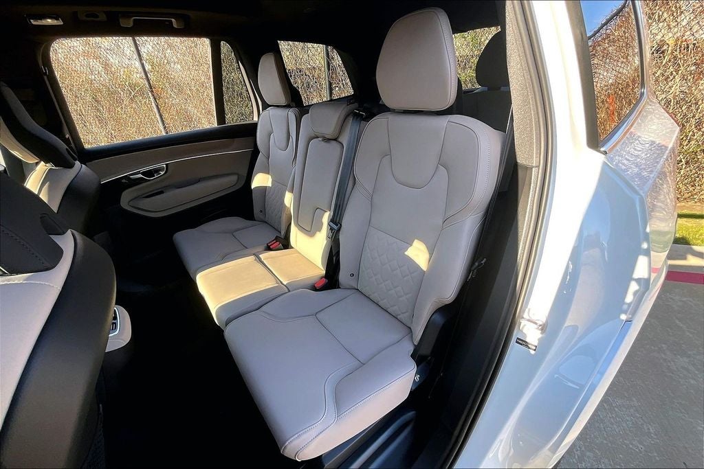 2026 Volvo XC90 B6 Plus 7-Seater