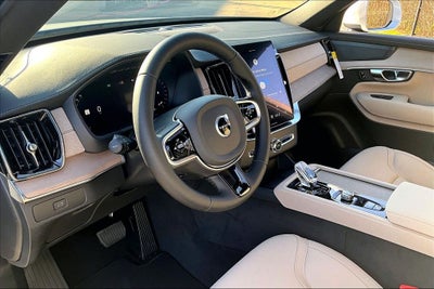 2026 Volvo XC90 B6 Plus 7-Seater