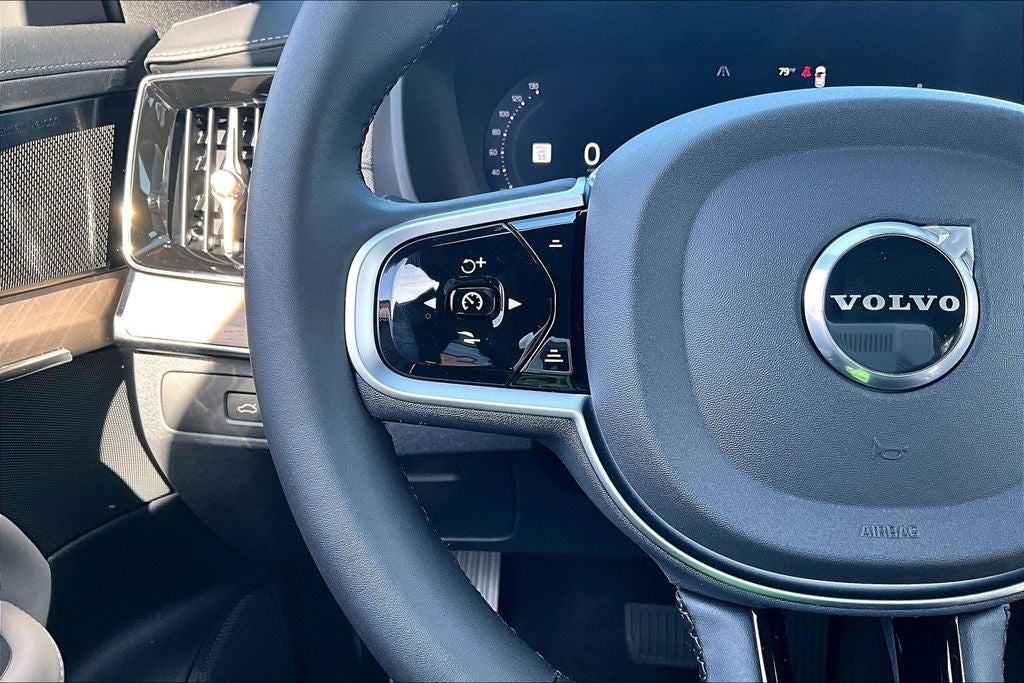 2026 Volvo XC90 B6 Plus 7-Seater