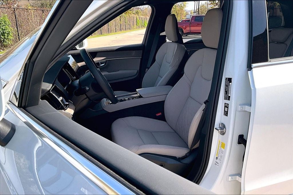 2026 Volvo XC90 B6 Plus 7-Seater