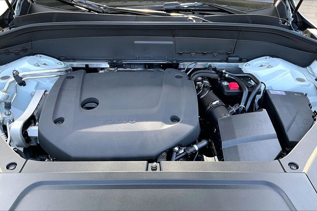 2026 Volvo XC90 B6 Plus 7-Seater