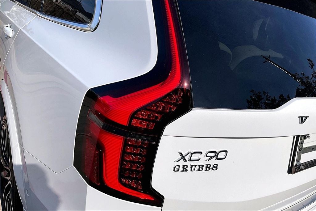 2026 Volvo XC90 B6 Plus 7-Seater