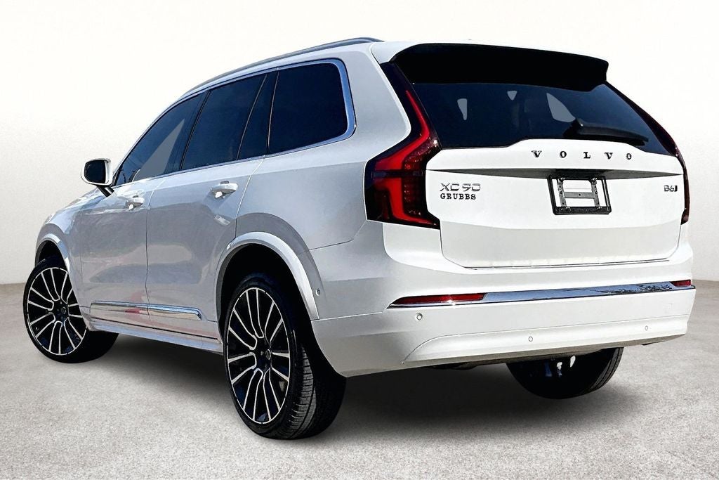 2026 Volvo XC90 B6 Plus 7-Seater