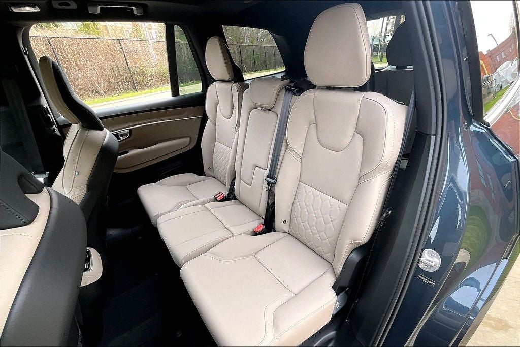 2026 Volvo XC90 B6 Plus 7-Seater