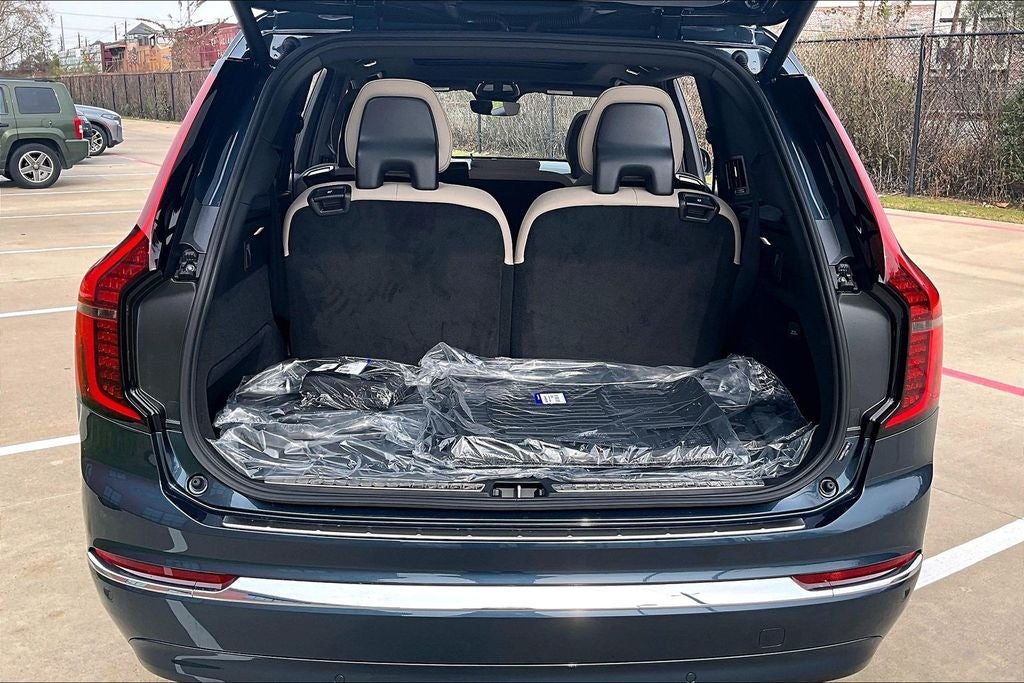 2026 Volvo XC90 B6 Plus 7-Seater