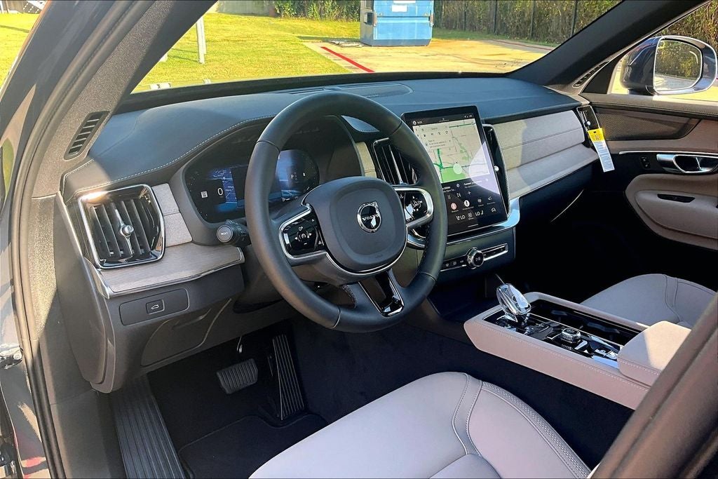 2027 Volvo XC90 B6 Plus 7-Seater