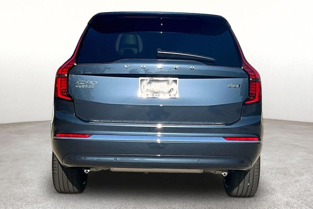 2027 Volvo XC90 B6 Plus 7-Seater