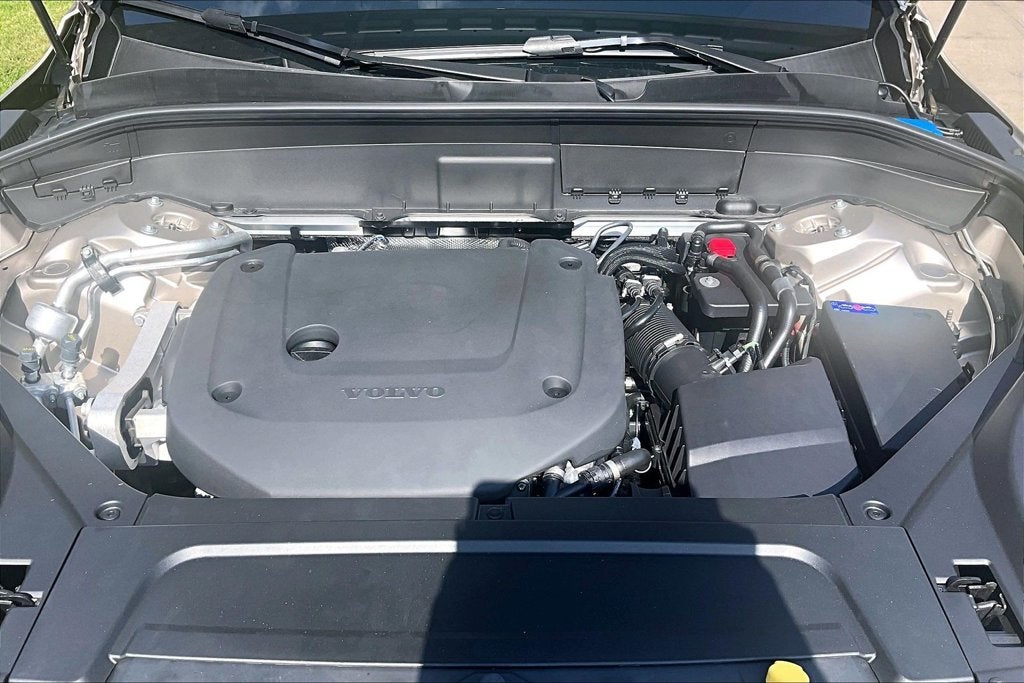 2027 Volvo XC90 B6 Plus 7-Seater