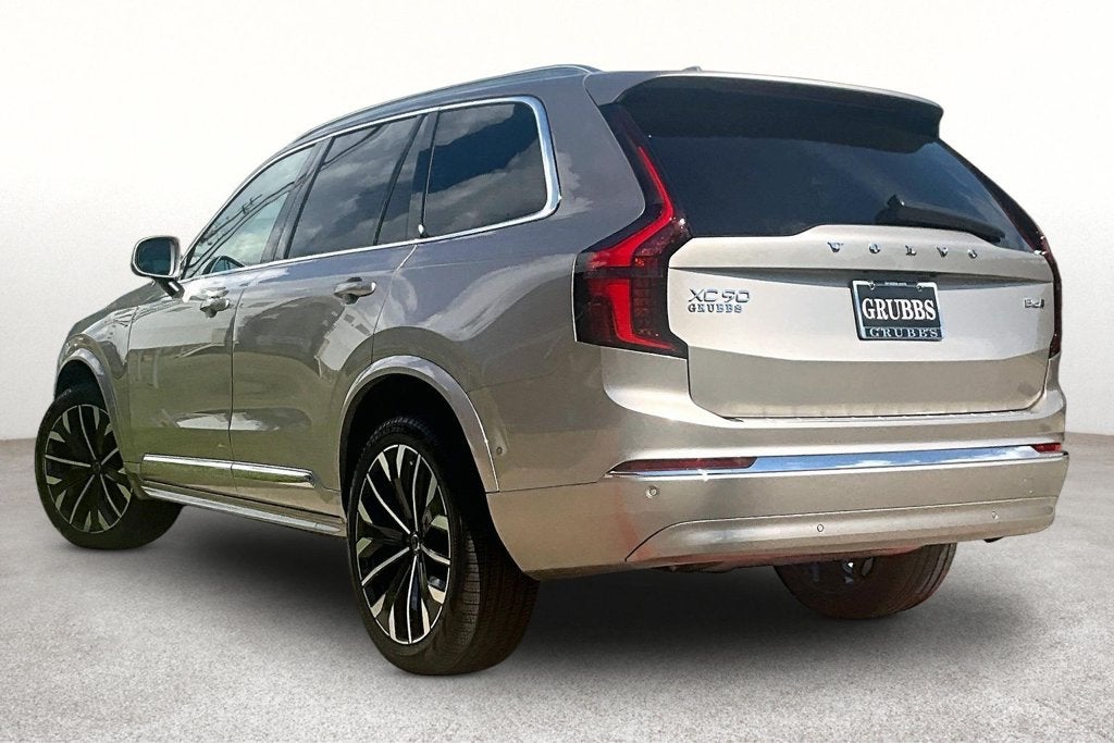 2027 Volvo XC90 B6 Plus 7-Seater