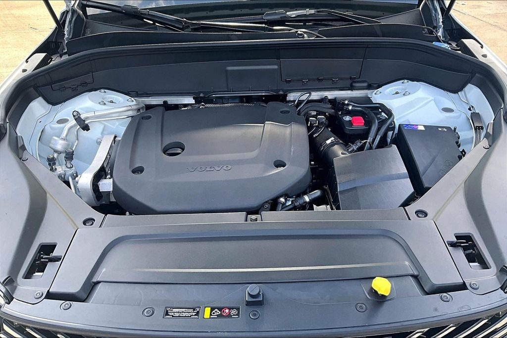 2026 Volvo XC90 B6 Plus 7-Seater