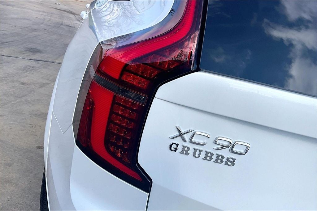 2026 Volvo XC90 B6 Plus 7-Seater