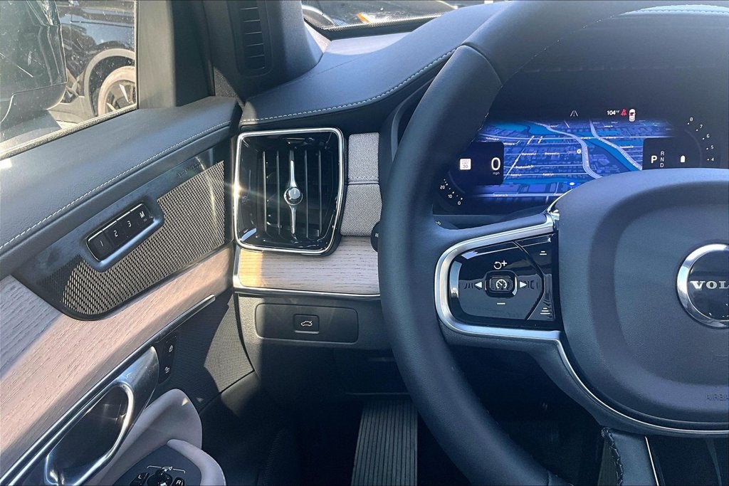 2027 Volvo XC90 B6 Plus 7-Seater