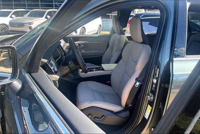 2027 Volvo XC90 B6 Plus 7-Seater
