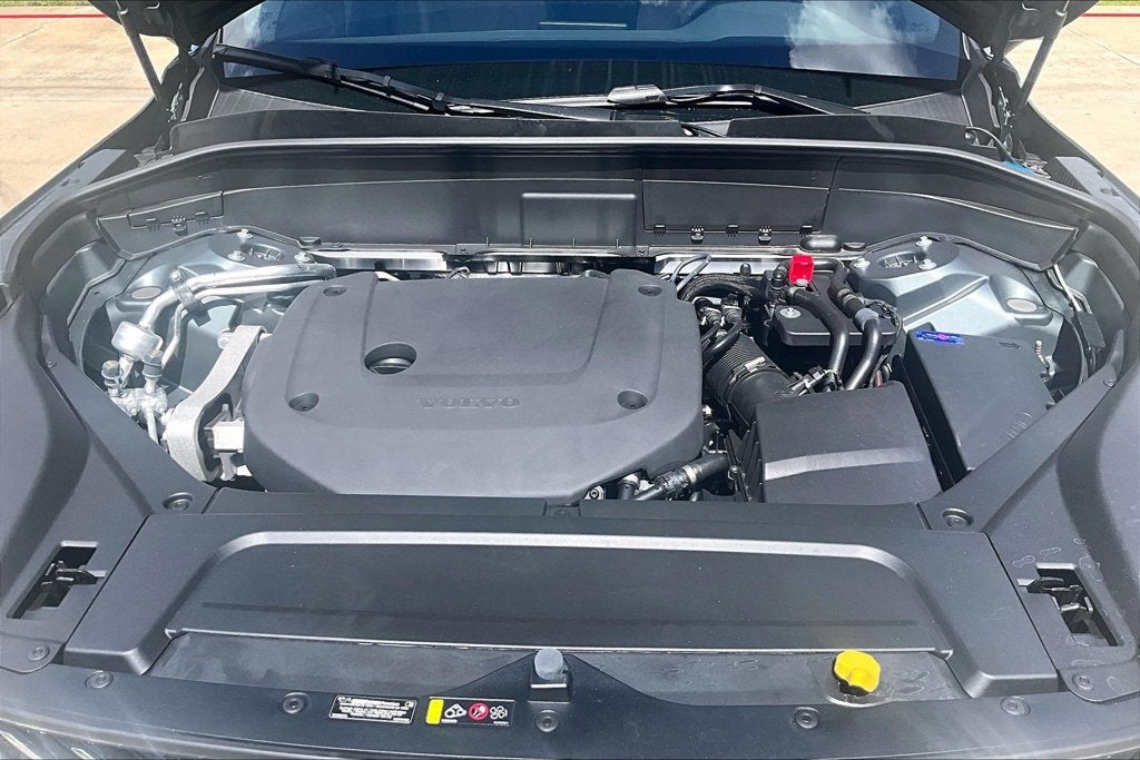 2027 Volvo XC90 B6 Plus 7-Seater