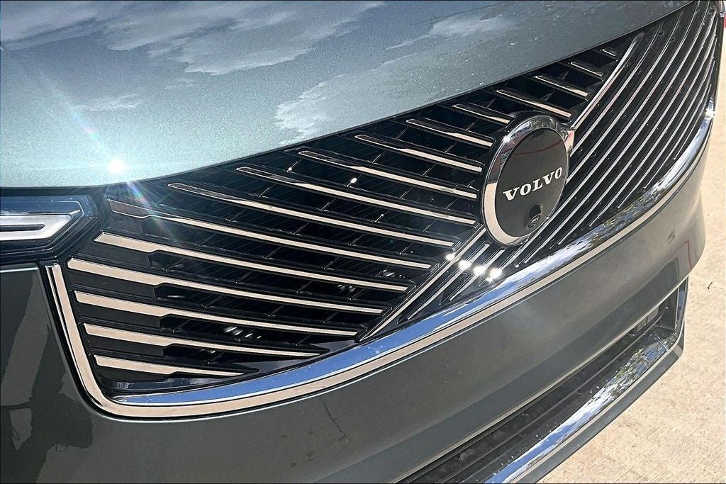 2027 Volvo XC90 B6 Plus 7-Seater