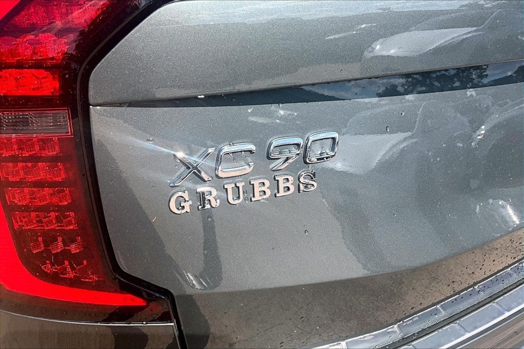 2027 Volvo XC90 B6 Plus 7-Seater